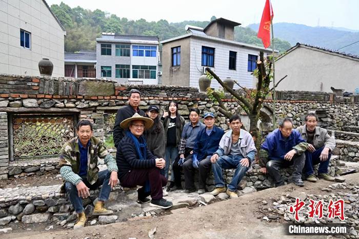 艺术|台湾教授乡村振兴路：用脚步填平村庄与艺术的距离