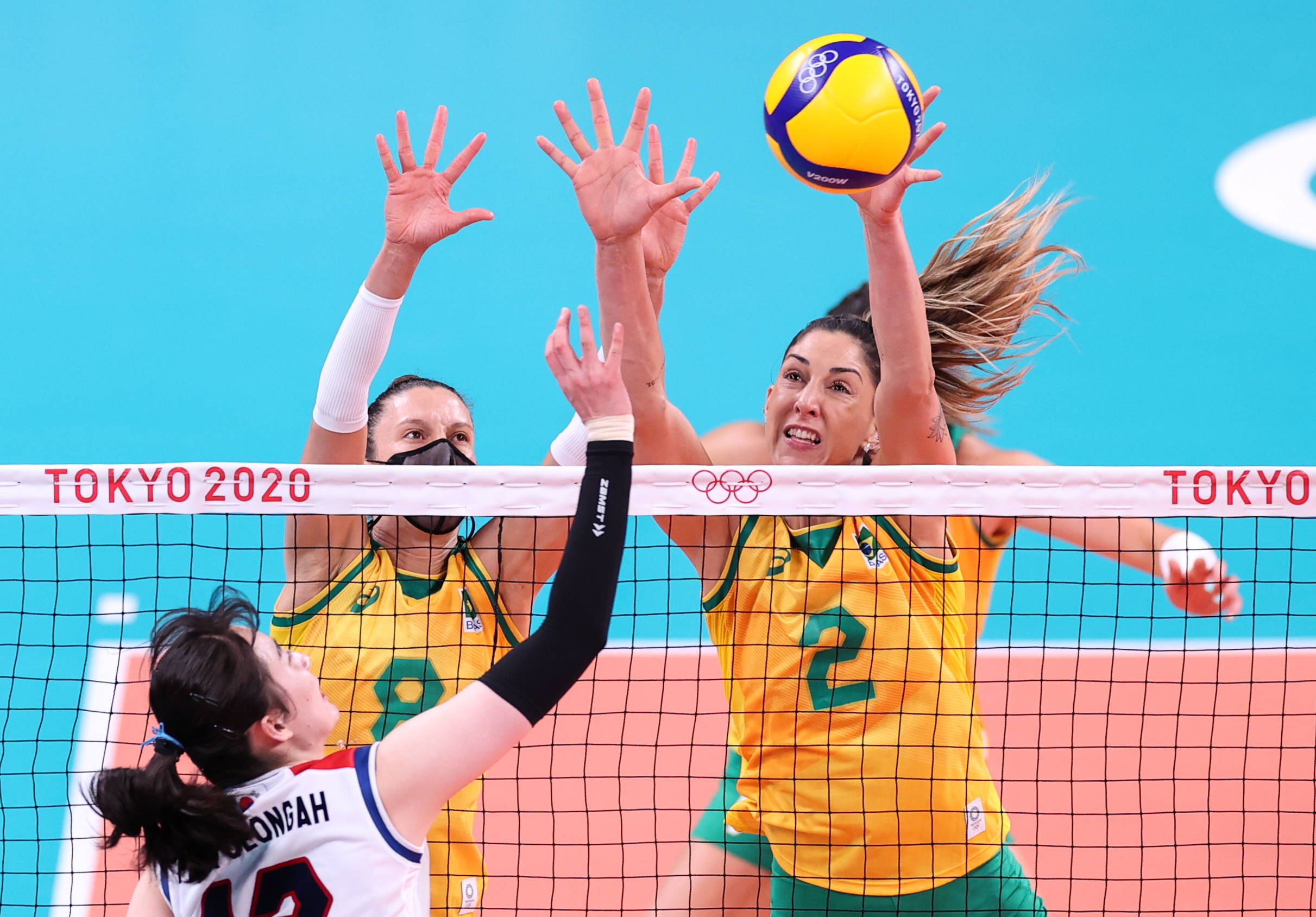 排球——女排半决赛:巴西胜韩国