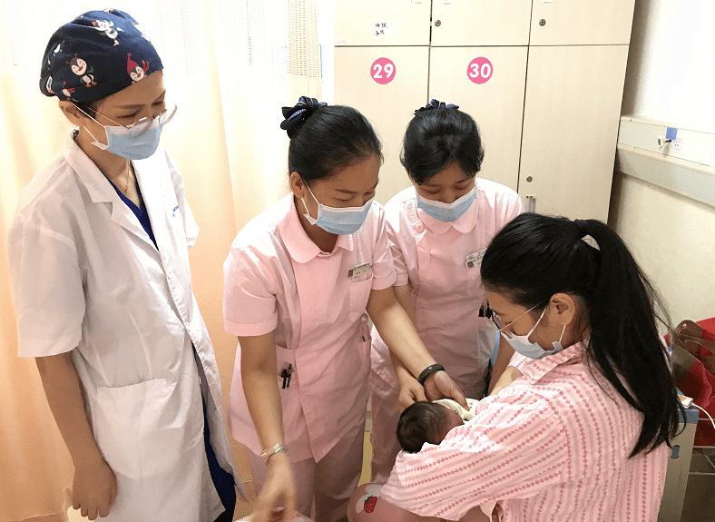 《住院新生儿母乳喂养循证实践》项目,帮助母婴分离的妈妈维持泌乳