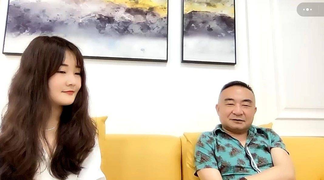 万隆的女秘书快手的口哨林园的嚣张徐晓峰的忽悠丨正经简报