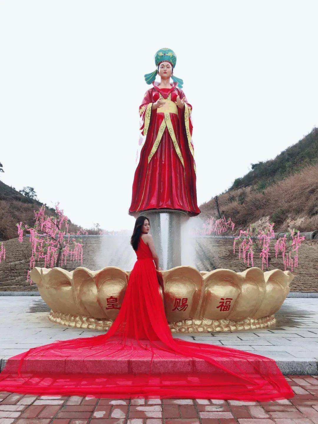 粤北高山茶园皇后山天然氧吧梦幻云冰山南方避暑胜地瑶族长桌宴篝火