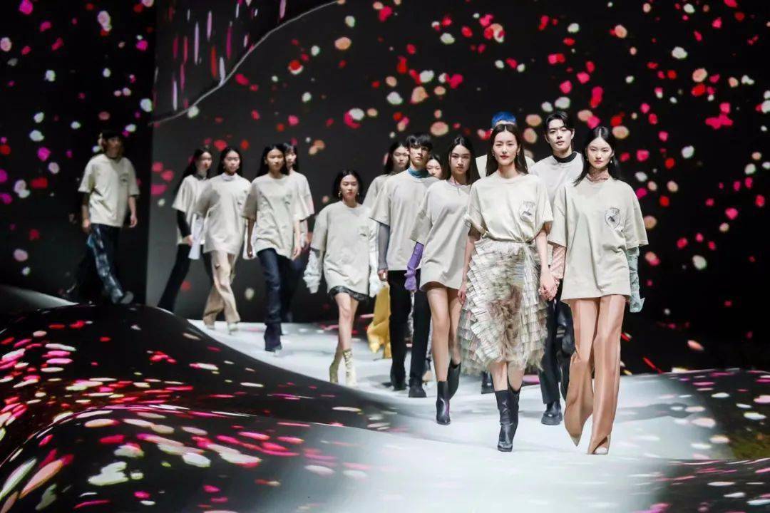 传统|何为“閤”?共赴敦煌美学盛宴!