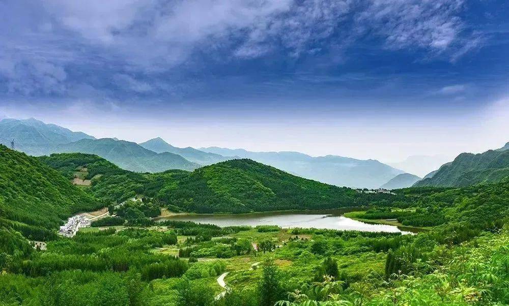 不收门票的世界级风景就在乐山山环水绕又凉快