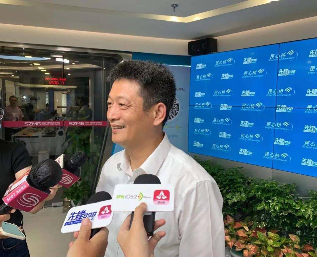 今天上午,深圳地铁集团总经理黄力平做客电台节目时透露,今年底,深圳