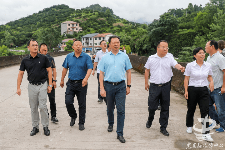 江夏:落实落细应对措施 守紧守牢安全防线