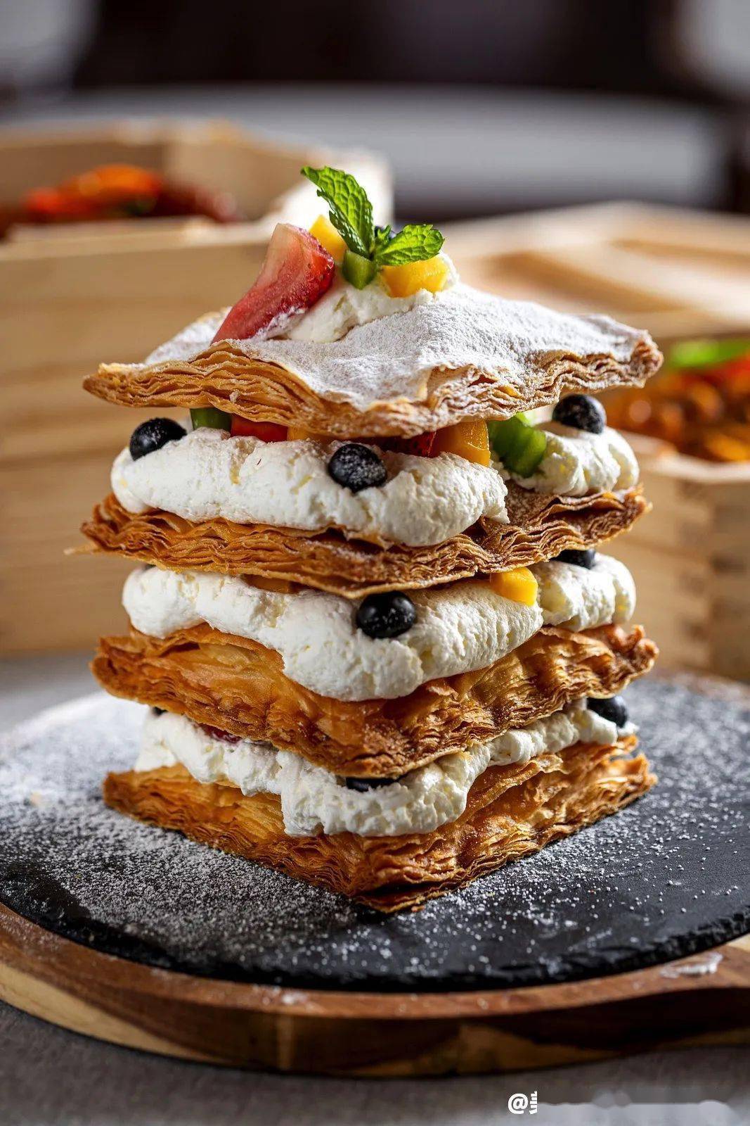 「鲜果拿破仑酥」