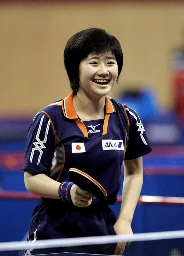 离婚后首次亮相福原爱当日本东京奥运会球评颜值回春容光焕发玉女形象