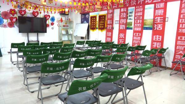 老两口|贵阳老人花几十万买保健品，明知受骗却不愿退货，原因让人无奈......