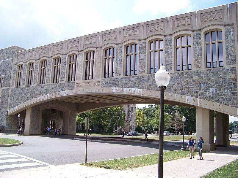 美本推荐:综合「学费低廉」和「学术优秀」,美国top 60的11所美国大学