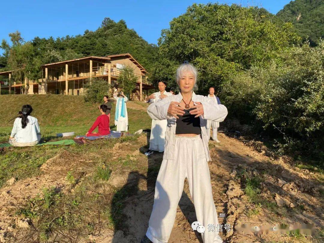 女丹课程回顾|水流心不竞,云在意俱迟