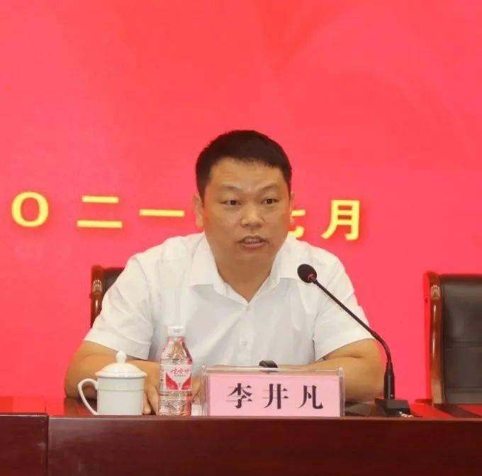 基层动态不忘初心医心为民哈医大二院专家组到泰来县人民医院进行友好