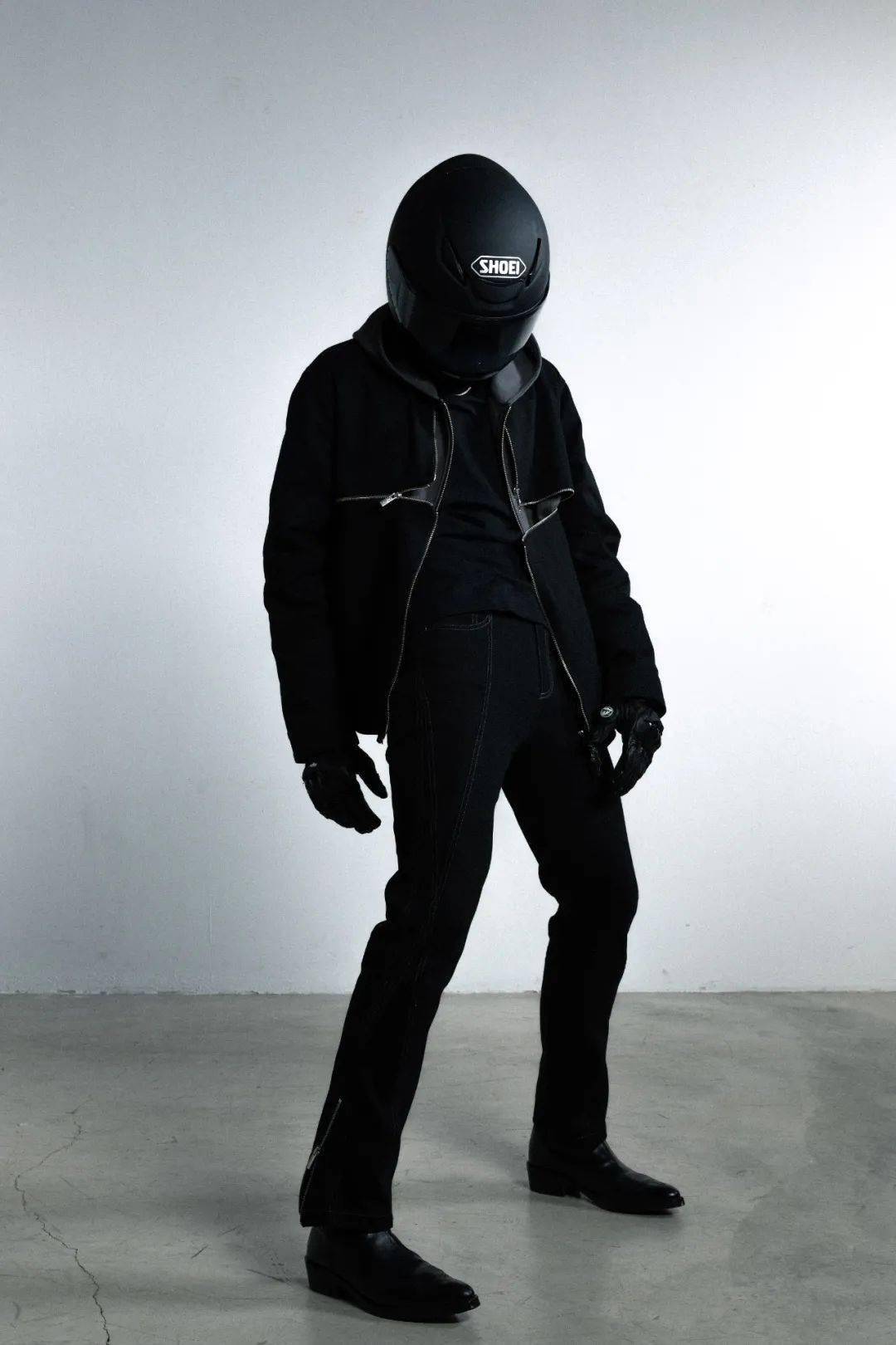 潮闻快食filafusion再次携手whitemountaineeringrockstea