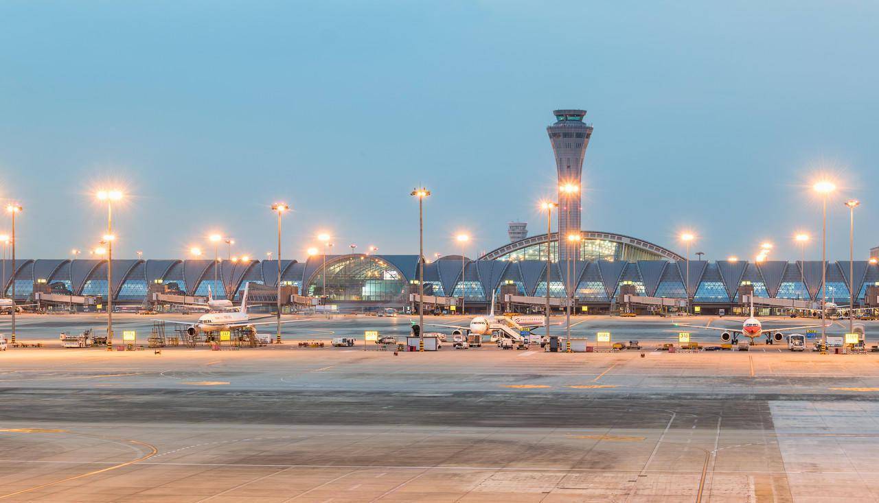 双流国际机场|平均每天“拦截”1.8例阳性感染者！成都这样坚守“西大门”