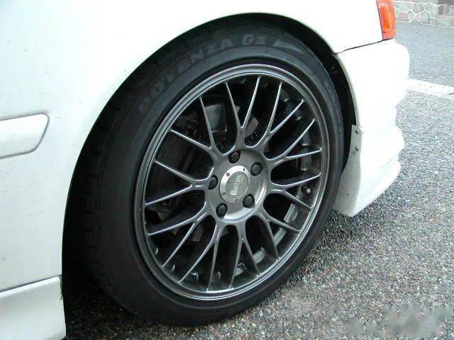 Enkei Pfm1 9幅y式样 适合走街的运动轮圈 酷乐汽车 Dark