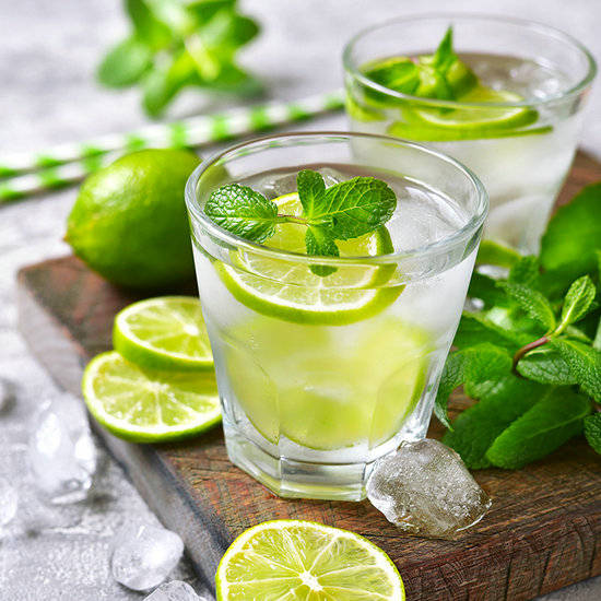 营养|苏打水能调节酸碱体质吗？不如均衡全面摄入营养