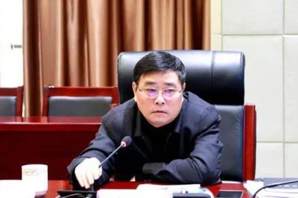 湖南黑老大覆灭记_吴先耀