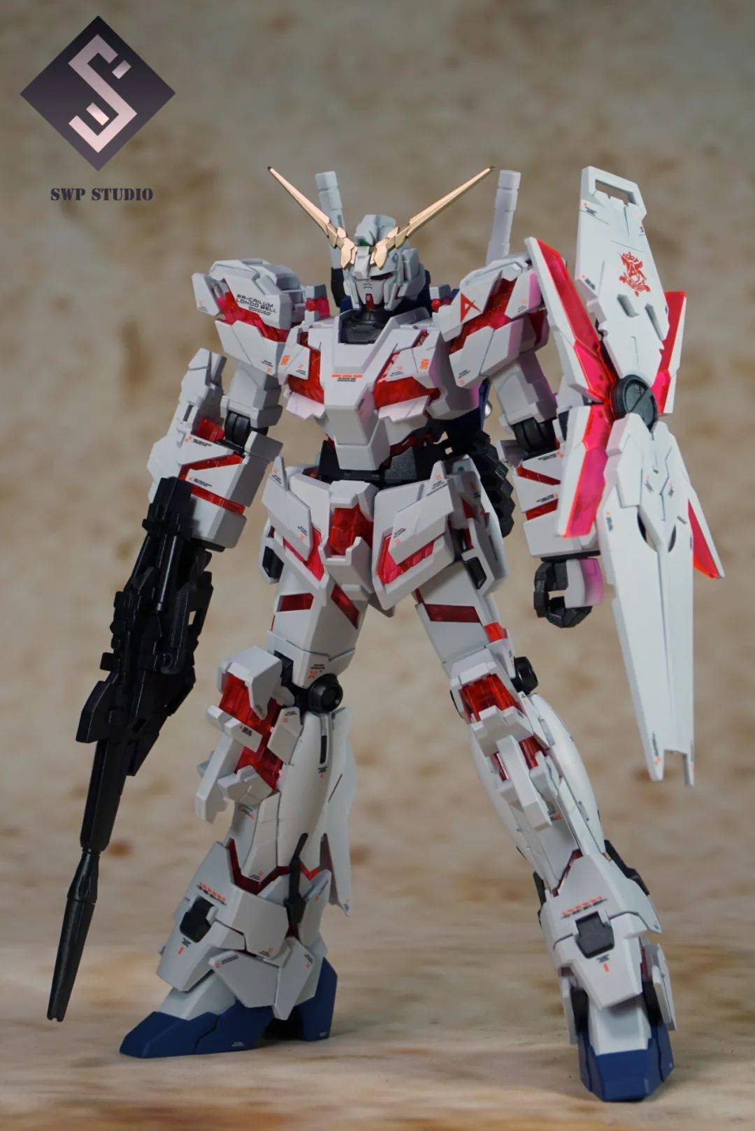 hg独角兽平喷涂装细节不够水贴凑