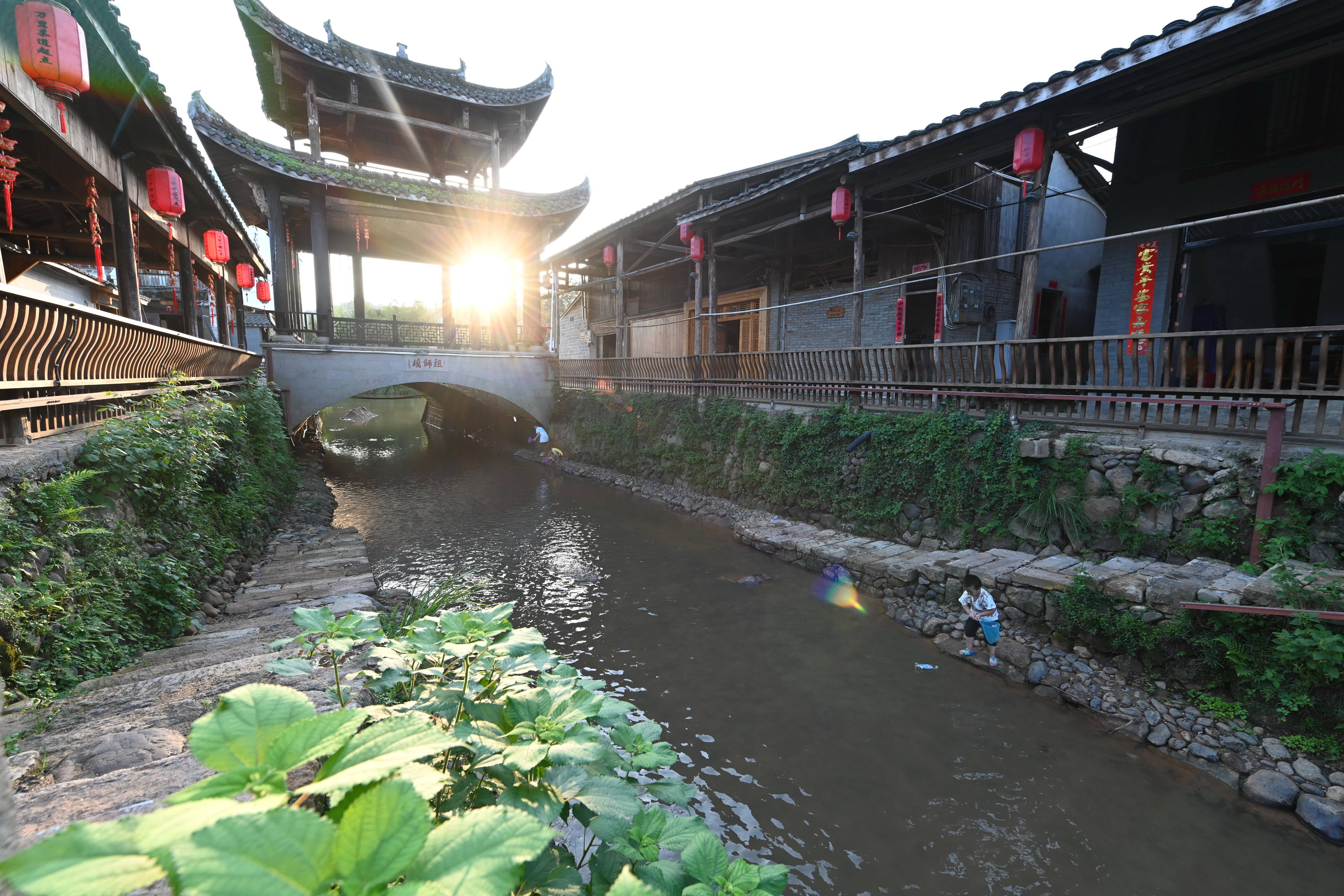 "万里茶道"起源地:福建省武夷山市下梅村