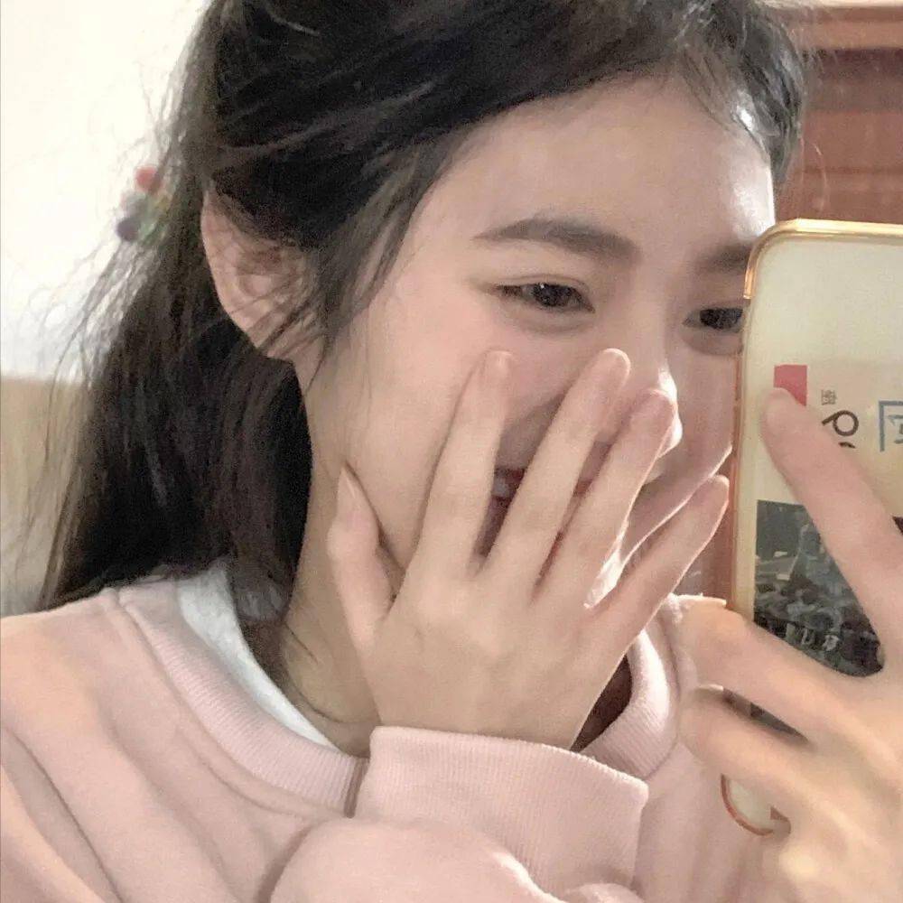 人间|女生头像 | 风月都好看，人间也浪漫