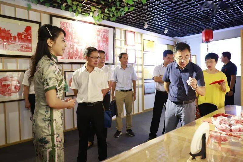 南平市委文明办主任丁爱英,顺昌县委书记赵大建,县委常委,宣传部部长