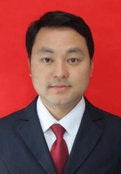 接受欧阳巧文辞去广昌县人民政府县长职务的请求; 任命王峰为广昌县