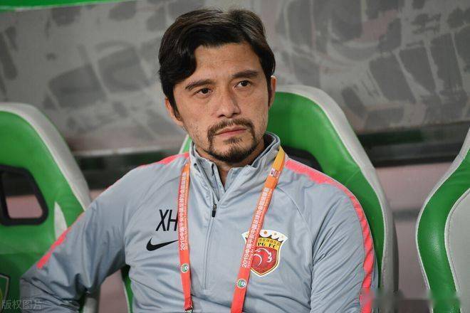 谢晖主动请辞南通主帅职业生涯下一站已确定悲情人生令人唏嘘