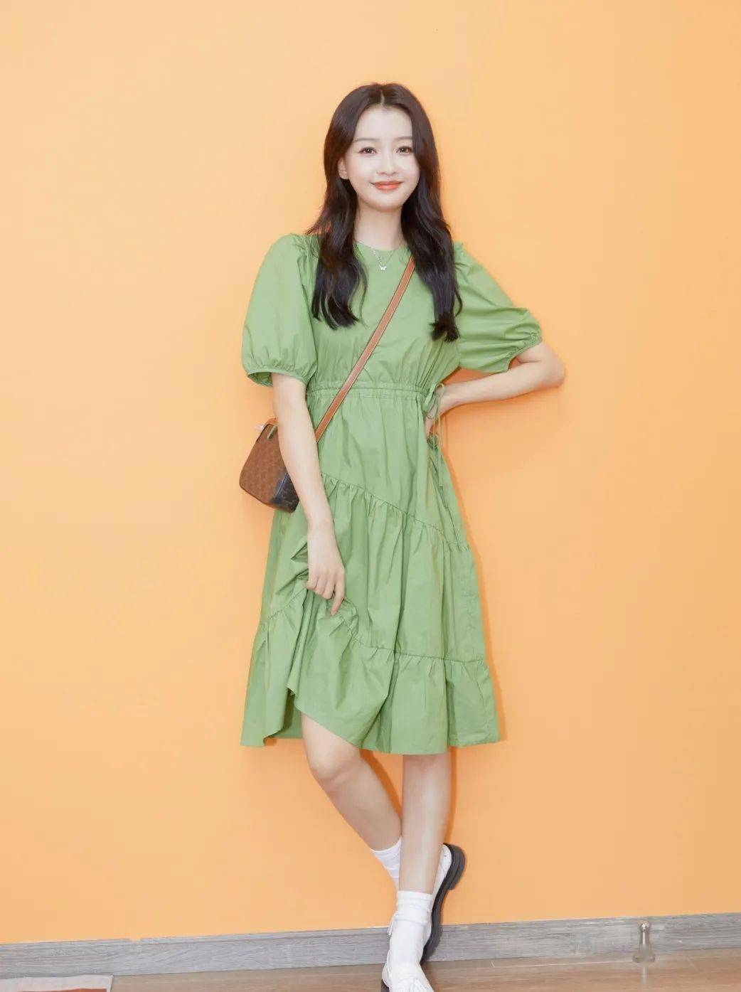 设计|一条娃娃裙，让女明星撞衫率显著提升！