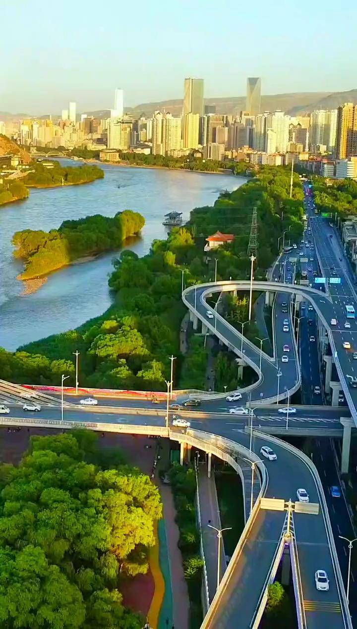 兰州黄河之滨也很美小西湖大桥滨河路见闻寻美甘肃旅行推荐官兰泉根子