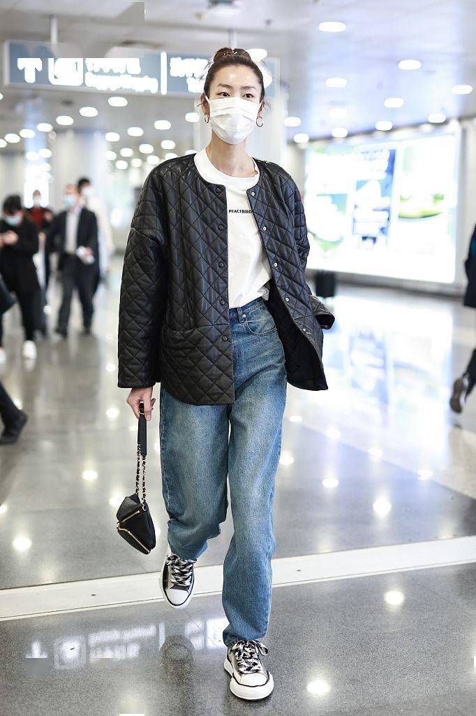 男装|今年的爆款鞋非TA莫属 承包大半个娱乐圈的溶解鞋