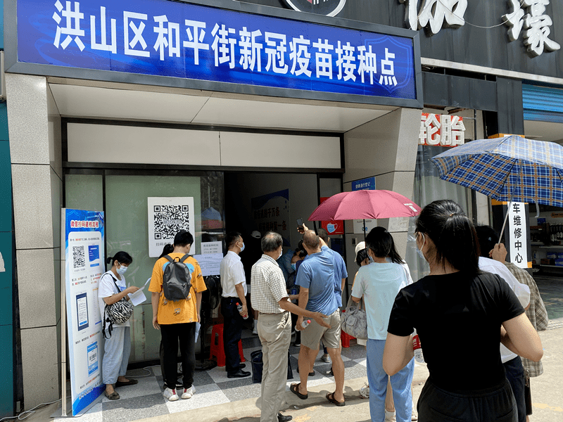 梨园街有序推进1217周岁青少年新冠疫苗接种