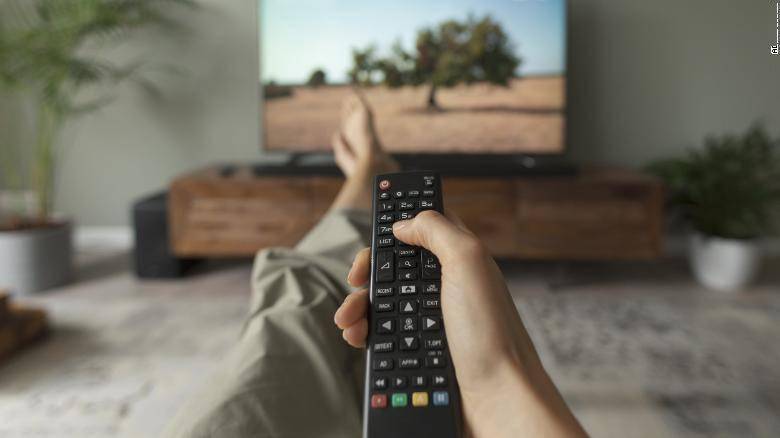 美国心脏协会|“久坐族”注意了！新研究：每天久坐8小时，中风风险高7倍