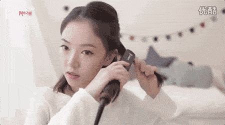 卷发|送你一份不显老卷发教程，让你在家也能做出完美发型！