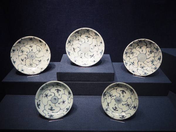 35万多件瓷器沉没泰兴号沉船文物中国首展