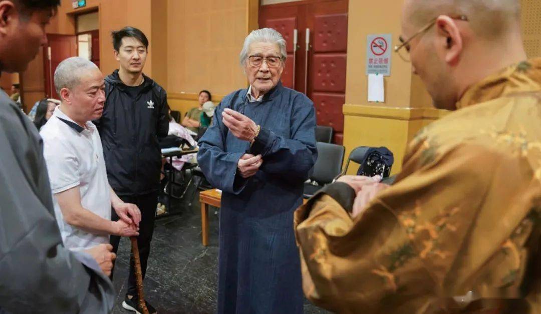 权力|新刊 | 论演员的自我修养