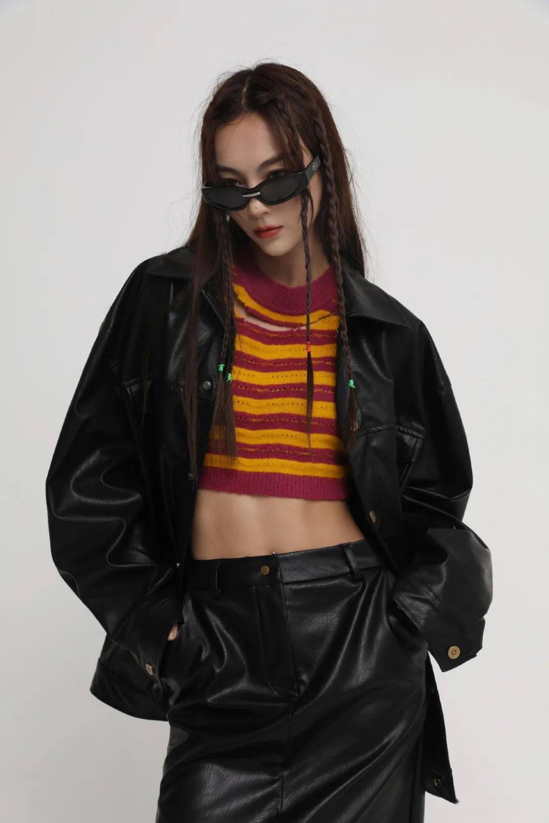 什么|换季穿什么？进来抄年轻人的答案