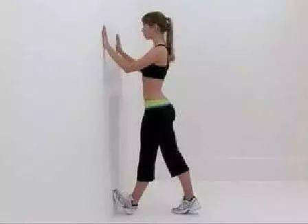 怎么拉伸小腿前侧和后侧 efd528df093742769cea1c7841a004e2.jpeg