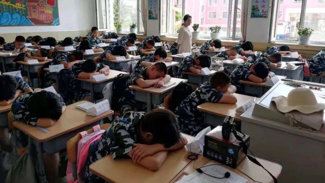 (光华—孙海春 于海成)来源:光华中学文稿:孙海春 于