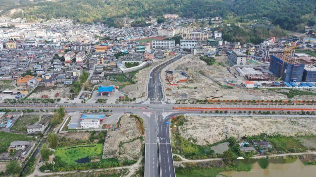 让葫芦丝之乡更美丽,梁河这样做