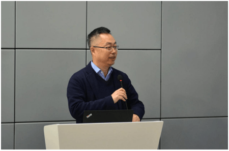 因雷博云父亲雷振东系该校建筑学院院长,为保证调查公正,调查期间