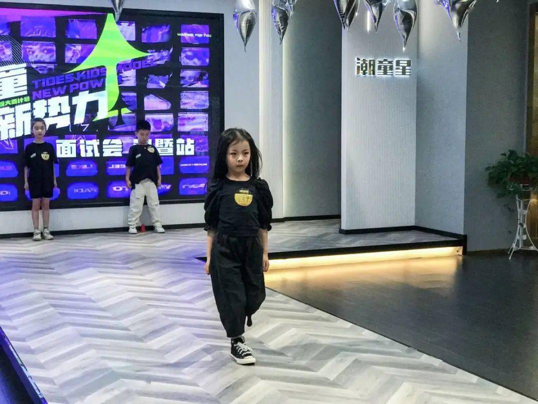 品牌|为你而来 | 超模大面绍兴诸暨站圆满落幕