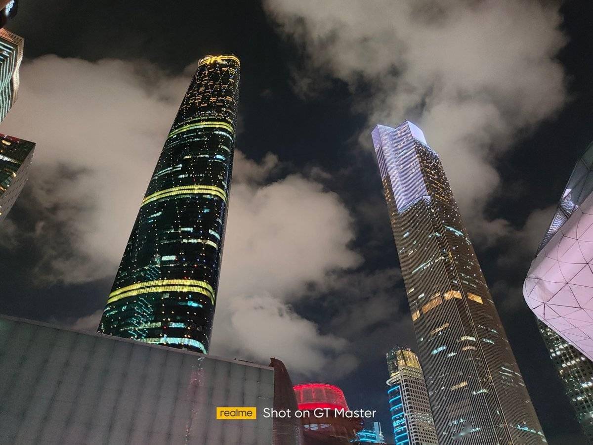 3000元档最强拍照手机realme真我gt大师探索版值得入手