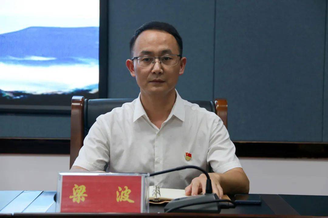 8月25日下午,鹰潭市余江区人民检察院召开全院干警大会,宣布主要领导
