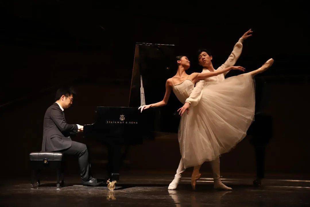 当芭蕾遇上肖邦——体验音乐与舞蹈的极致美!