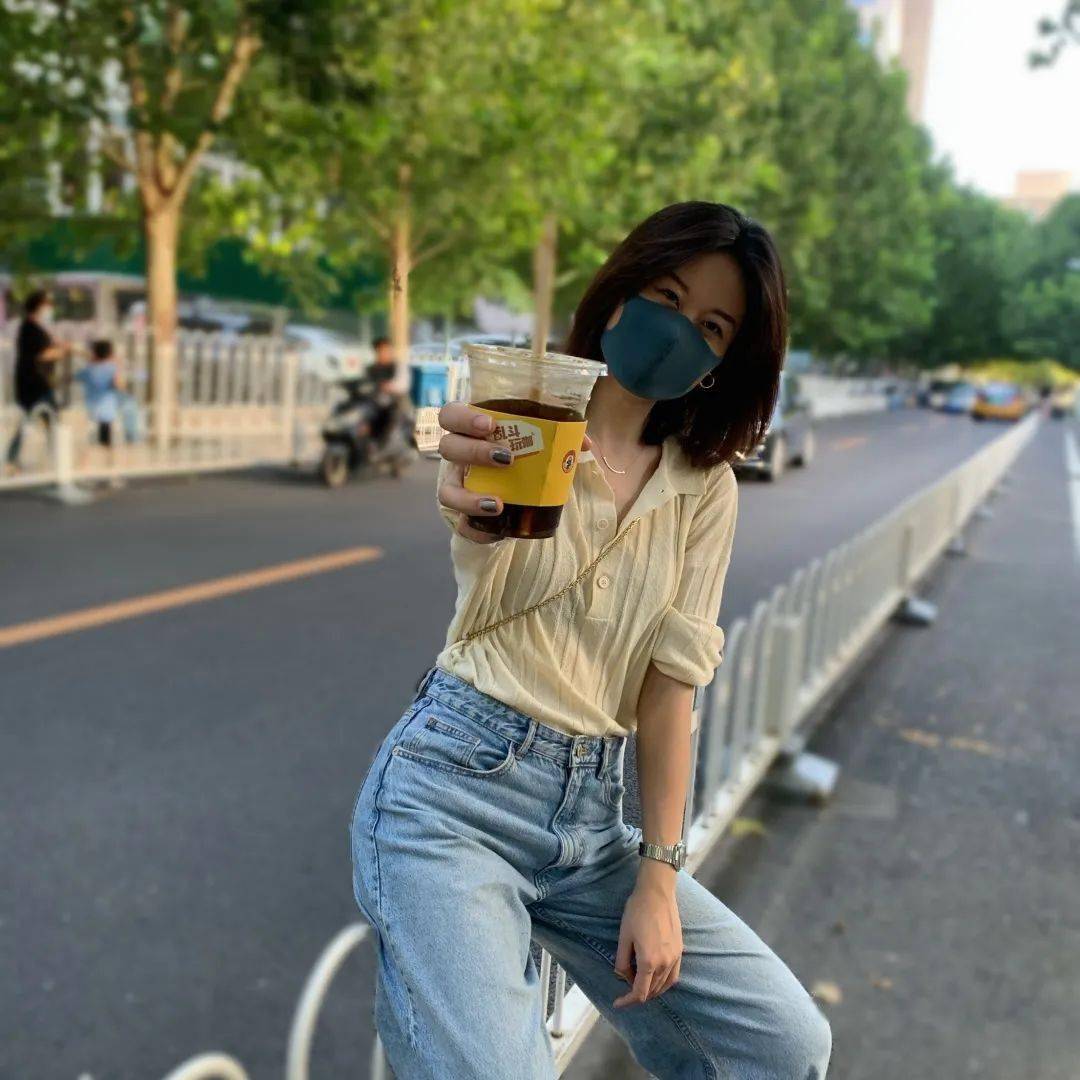 套路|杨幂、刘雯的衣服,普通人穿会是什么样?