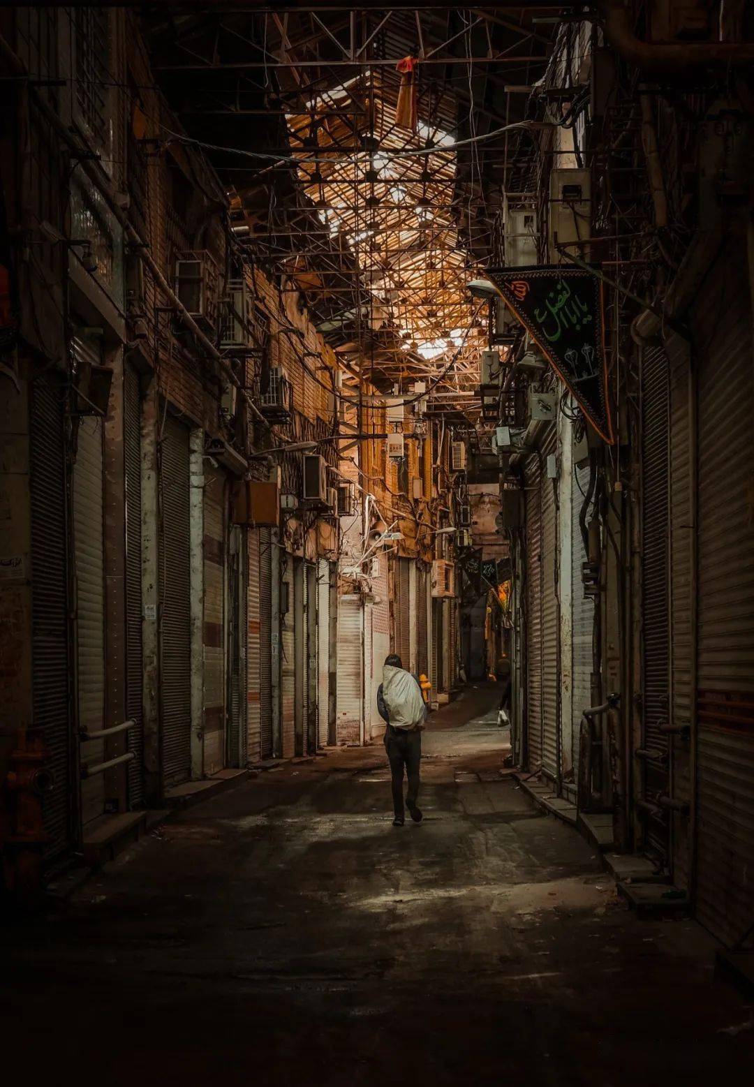 街头拍什么怎么拍19种扫街拍摄技法分享