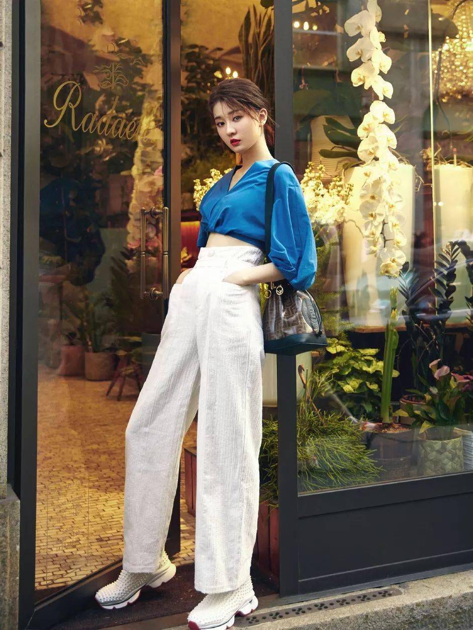 视觉|“衬衫 + 阔腿裤”才是真爱CP呀，夏末初秋就这样穿!