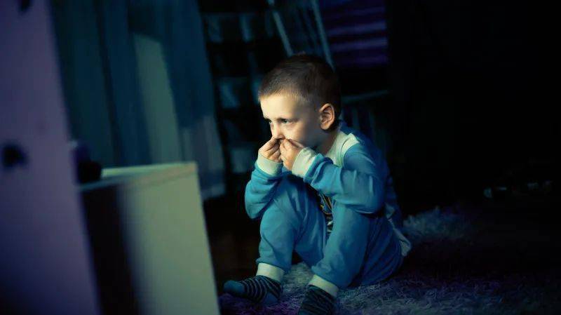 孩子晚上怕黑怎么办教你如何走进孩子的内心