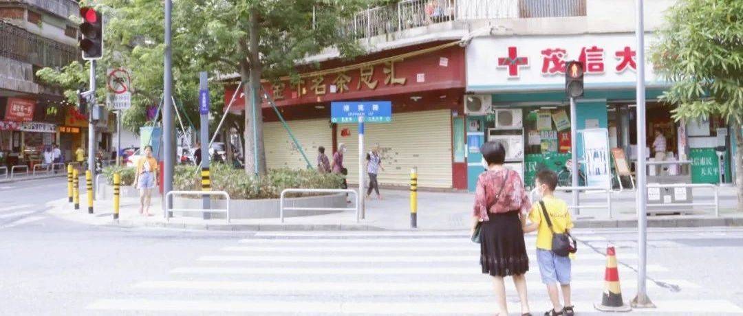禅城这条藏着众多宝藏小店的老街道，承载着无数陶瓷人内心的归属感→_街坊