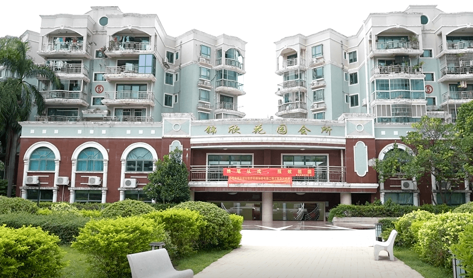 早在2017年,就有业主提议为锦欣花园小区加装电梯,一经提出就获得了