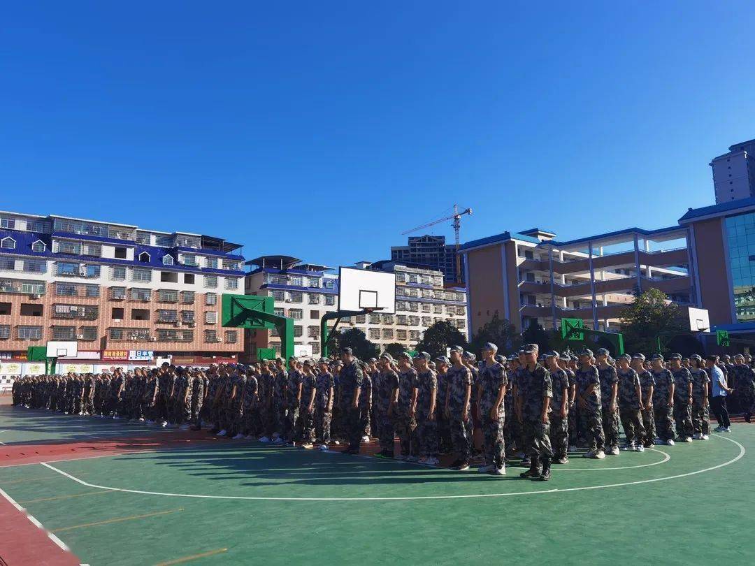 【开学第一课】崀山培英学校:举行传文化, 习礼仪,启智慧一年级开蒙礼